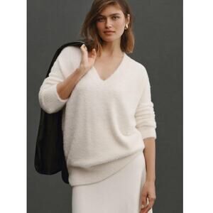 Anthropologie Oversized‎ Deep V-Neck Eyelash Tunic Ivory Sweater Size Large